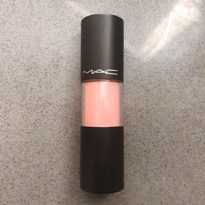 MAC Versicolour Stain in Energy Shot